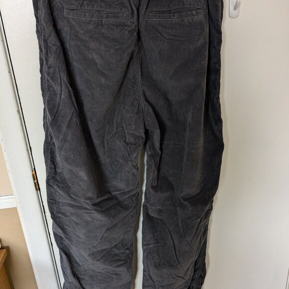 Bundle of Hollister corduroy wide leg or joggers style pants, sz med - Picture 7 of 9
